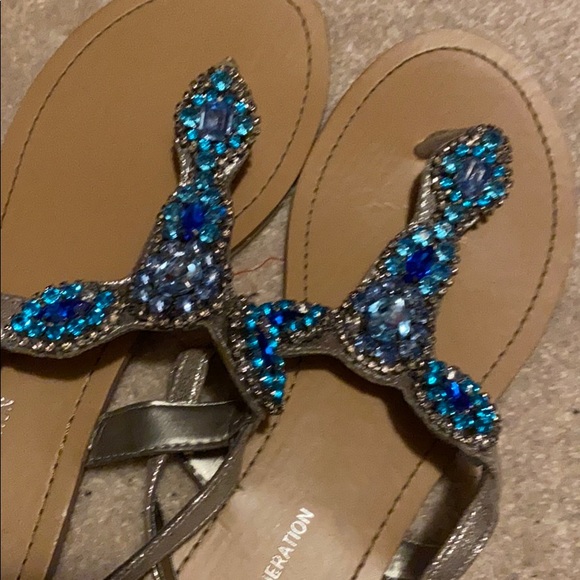 Studded BCBG sandals - Picture 5 of 5
